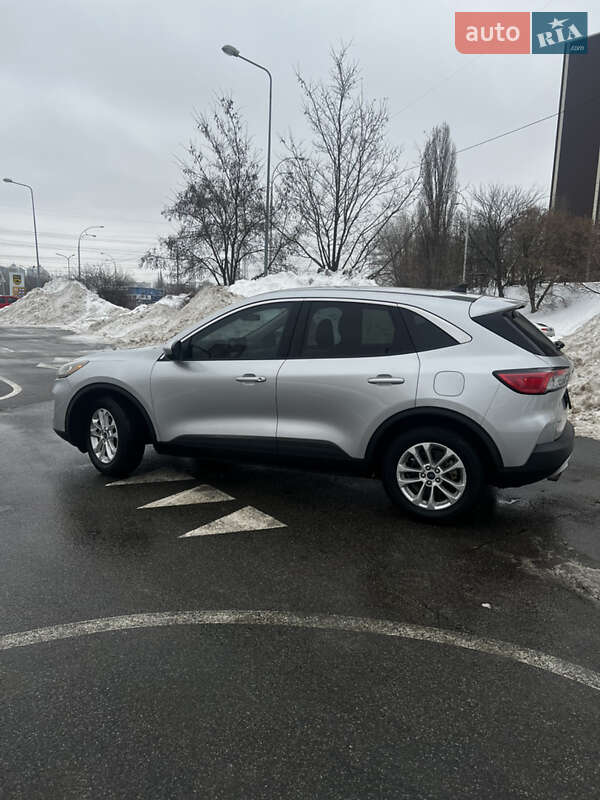 Позашляховик / Кросовер Ford Escape 2020 в Києві фото 3 Позашляховик / Кросовер Ford Escape 2020 в Києві