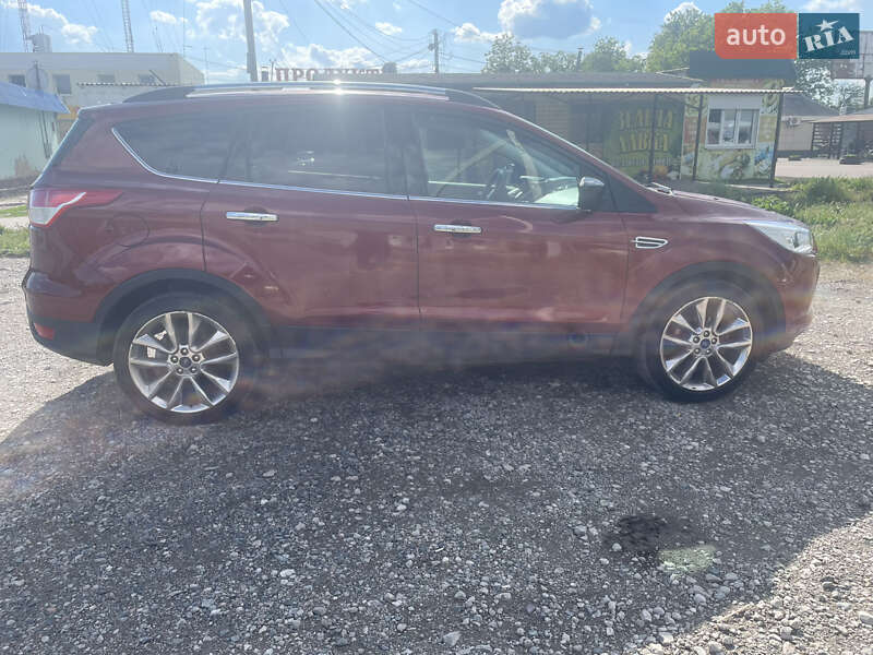 Внедорожник / Кроссовер Ford Escape 2015 в Кривом Роге