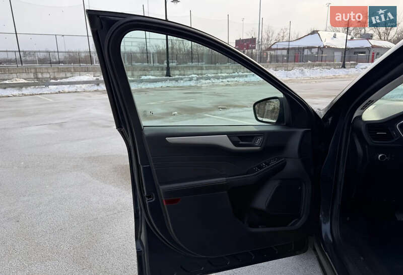 Внедорожник / Кроссовер Ford Escape 2020 в Ровно фото 12 Внедорожник / Кроссовер Ford Escape 2020 в Ровно