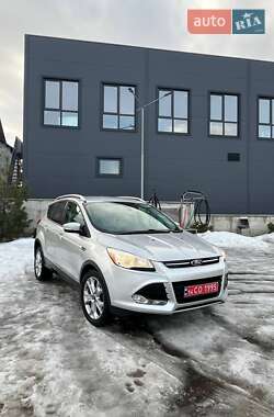 Внедорожник / Кроссовер Ford Escape 2014 в Львове
