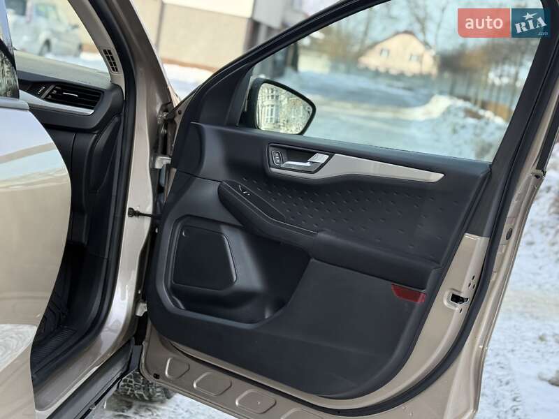 Внедорожник / Кроссовер Ford Escape 2020 в Ивано-Франковске фото 20 Внедорожник / Кроссовер Ford Escape 2020 в Ивано-Франковске