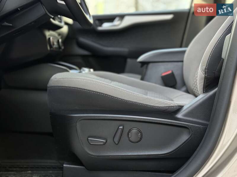 Внедорожник / Кроссовер Ford Escape 2020 в Ивано-Франковске фото 23 Внедорожник / Кроссовер Ford Escape 2020 в Ивано-Франковске