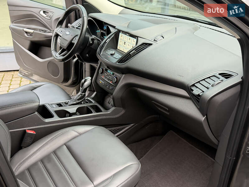 Позашляховик / Кросовер Ford Escape 2019 в Дрогобичі