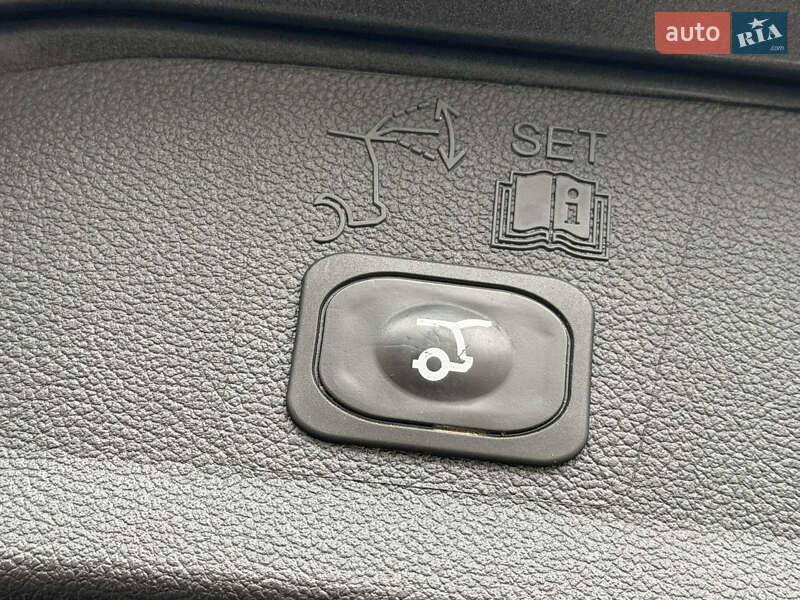 Позашляховик / Кросовер Ford Escape 2019 в Дрогобичі