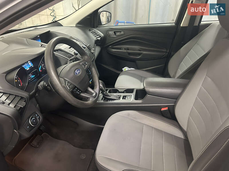 Внедорожник / Кроссовер Ford Escape 2018 в Ровно фото 21 Внедорожник / Кроссовер Ford Escape 2018 в Ровно