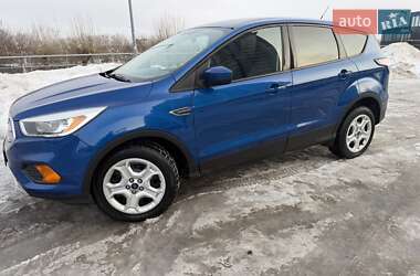 Внедорожник / Кроссовер Ford Escape 2017 в Киеве