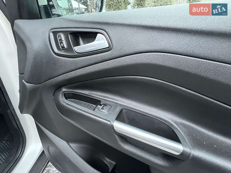 Внедорожник / Кроссовер Ford Escape 2016 в Трускавце фото 60 Внедорожник / Кроссовер Ford Escape 2016 в Трускавце