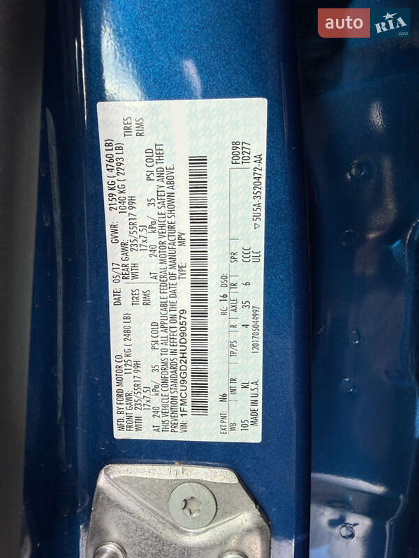 Позашляховик / Кросовер Ford Escape 2017 в Чернівцях