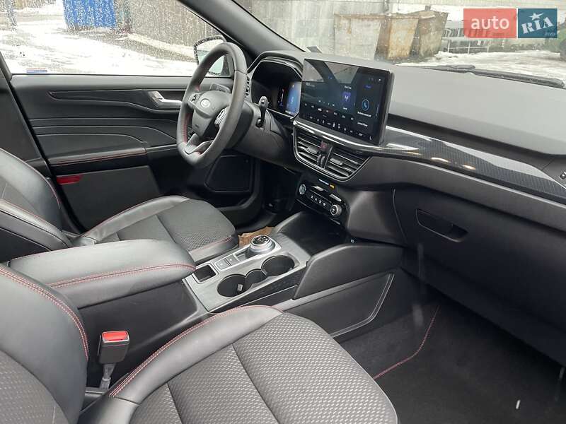 Внедорожник / Кроссовер Ford Escape 2023 в Киеве