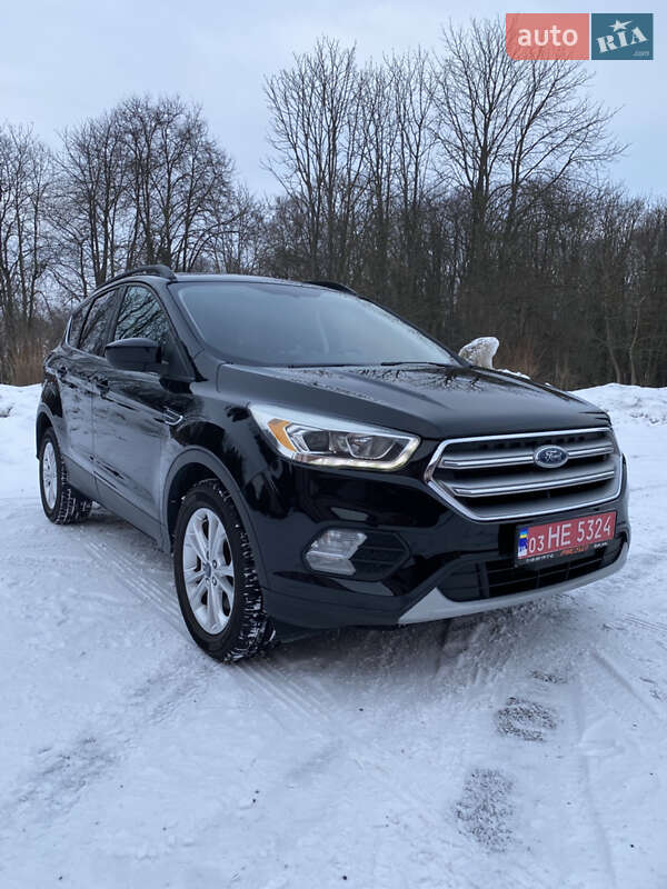 Внедорожник / Кроссовер Ford Escape 2017 в Бурштыне фото Внедорожник / Кроссовер Ford Escape 2017 в Бурштыне