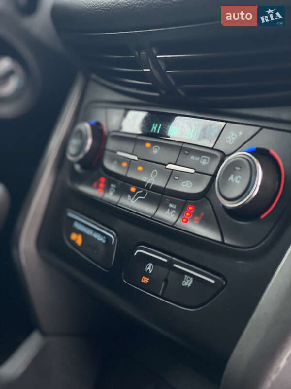 Внедорожник / Кроссовер Ford Escape 2017 в Бурштыне фото 37 Внедорожник / Кроссовер Ford Escape 2017 в Бурштыне