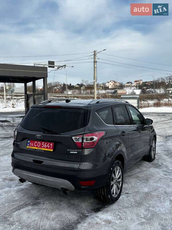 Позашляховик / Кросовер Ford Escape 2017 в Львові