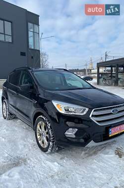 Позашляховик / Кросовер Ford Escape 2018 в Львові