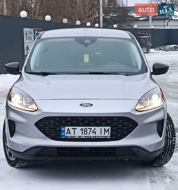 Позашляховик / Кросовер Ford Escape 2021 в Івано-Франківську
