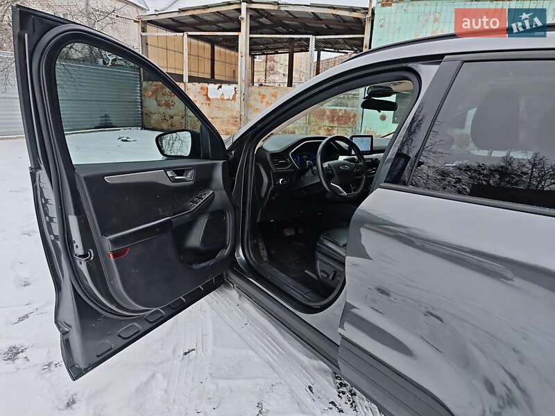 Позашляховик / Кросовер Ford Escape 2020 в Харкові фото 23 Позашляховик / Кросовер Ford Escape 2020 в Харкові