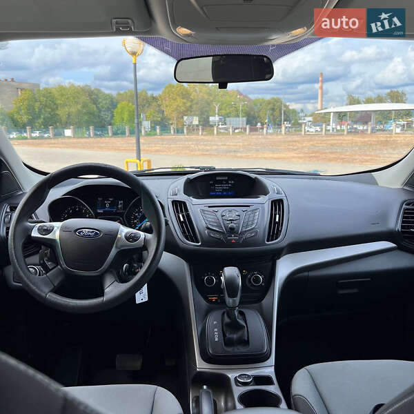 Позашляховик / Кросовер Ford Escape 2016 в Мукачевому фото 9 Позашляховик / Кросовер Ford Escape 2016 в Мукачевому