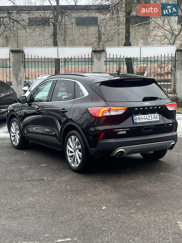 Внедорожник / Кроссовер Ford Escape 2021 в Одессе