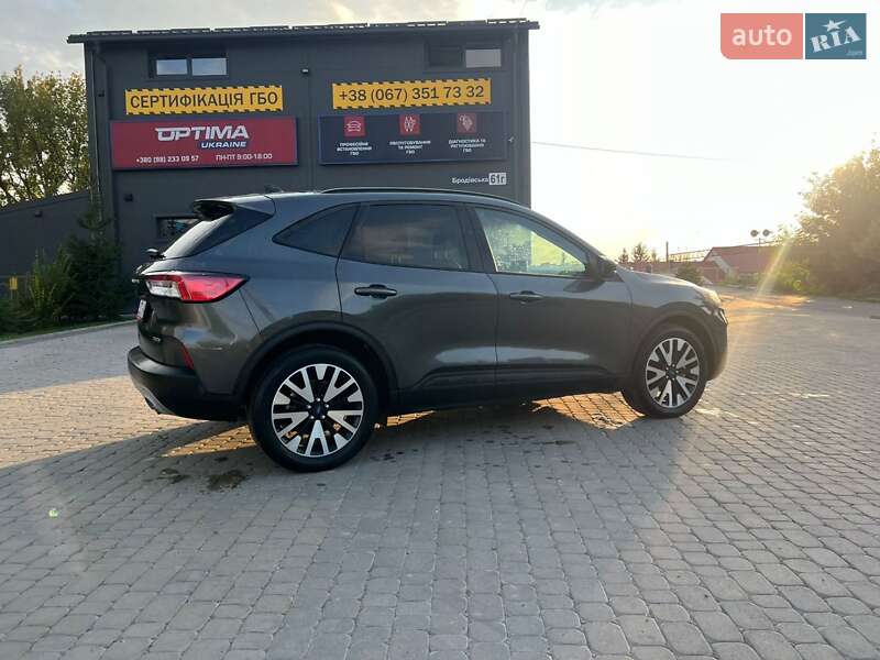 Позашляховик / Кросовер Ford Escape 2019 в Тернополі фото 7 Позашляховик / Кросовер Ford Escape 2019 в Тернополі