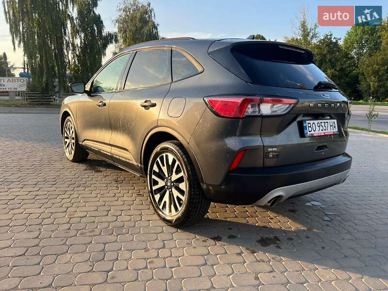 Позашляховик / Кросовер Ford Escape 2019 в Тернополі фото 11 Позашляховик / Кросовер Ford Escape 2019 в Тернополі