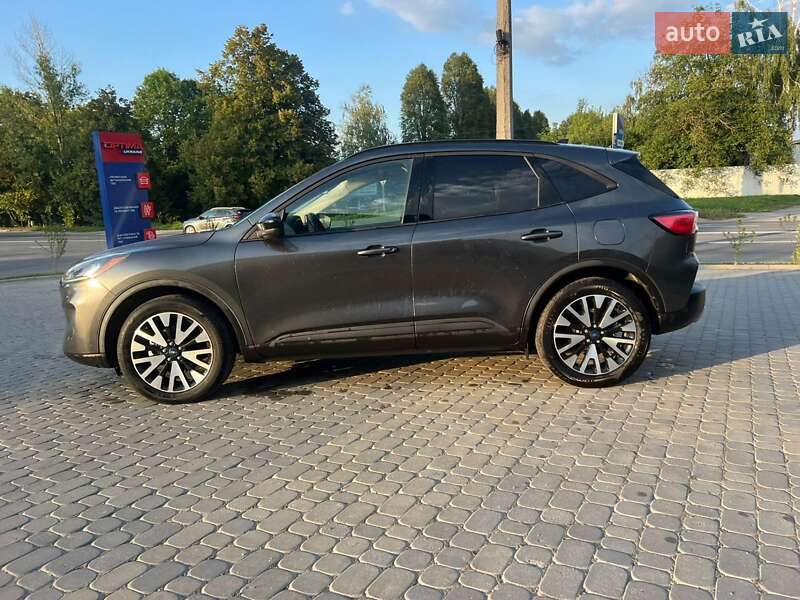 Позашляховик / Кросовер Ford Escape 2019 в Тернополі фото 14 Позашляховик / Кросовер Ford Escape 2019 в Тернополі