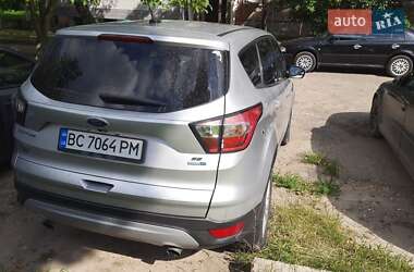 Позашляховик / Кросовер Ford Escape 2017 в Шептицькому