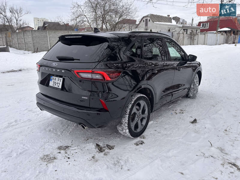 Внедорожник / Кроссовер Ford Escape 2024 в Киеве