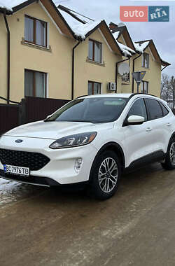 Позашляховик / Кросовер Ford Escape 2020 в Львові