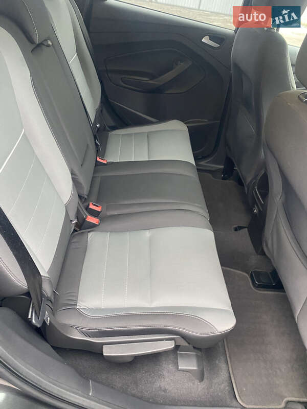 Внедорожник / Кроссовер Ford Escape 2015 в Жмеринке