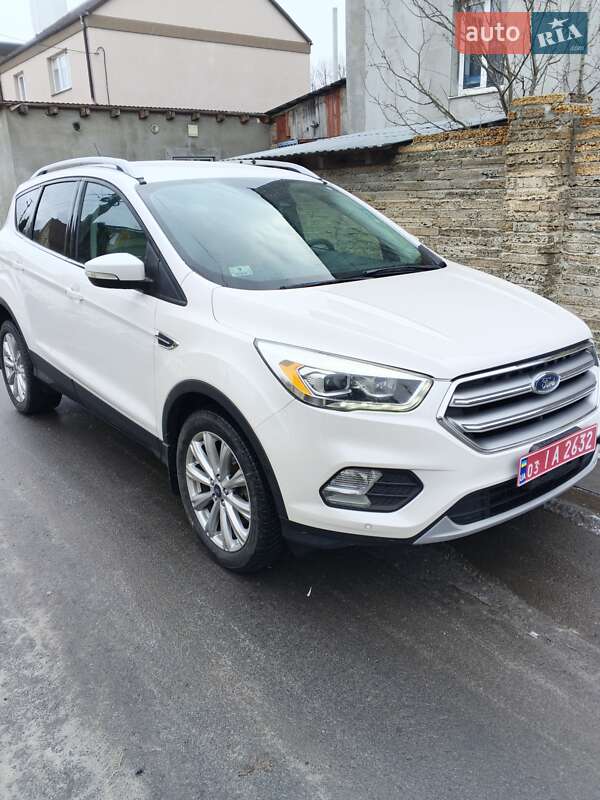 Внедорожник / Кроссовер Ford Escape 2016 в Ровно фото Внедорожник / Кроссовер Ford Escape 2016 в Ровно