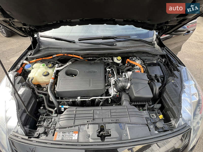 Внедорожник / Кроссовер Ford Escape 2020 в Одессе