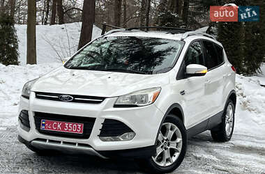Позашляховик / Кросовер Ford Escape 2016 в Трускавці