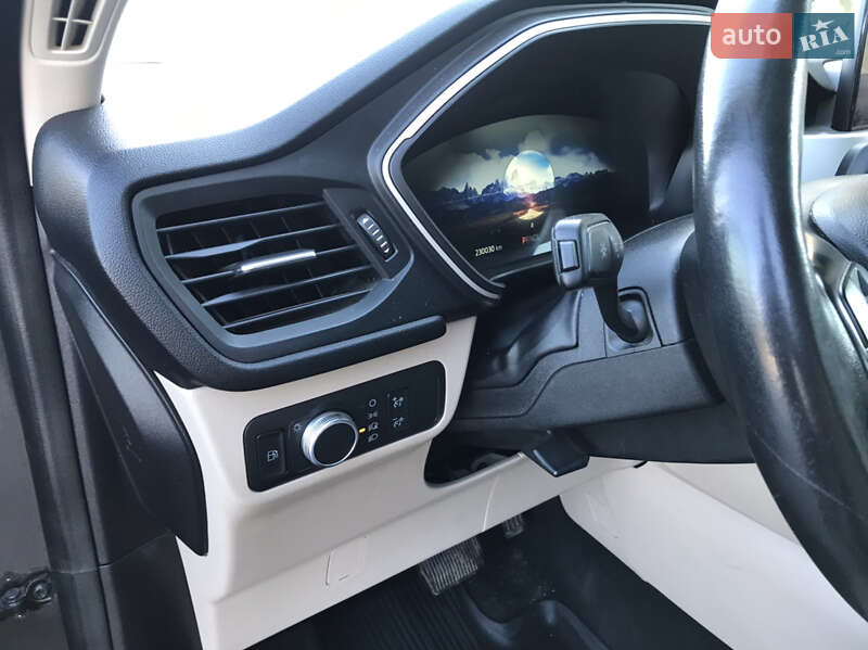 Внедорожник / Кроссовер Ford Escape 2020 в Сокале