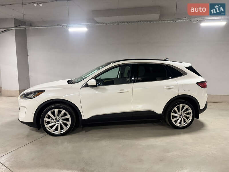 Позашляховик / Кросовер Ford Escape 2021 в Одесі