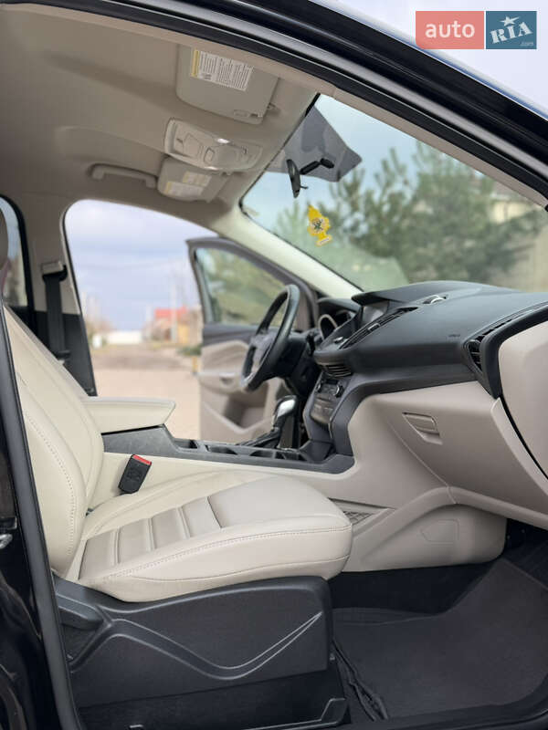 Внедорожник / Кроссовер Ford Escape 2019 в Одессе