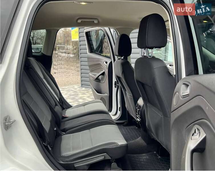 Позашляховик / Кросовер Ford Escape 2015 в Кропивницькому фото 4 Позашляховик / Кросовер Ford Escape 2015 в Кропивницькому