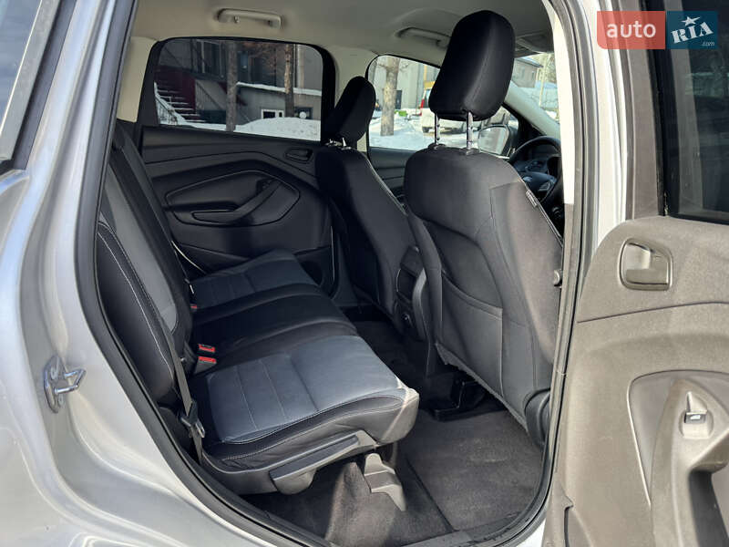 Внедорожник / Кроссовер Ford Escape 2018 в Тернополе