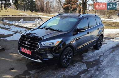 Внедорожник / Кроссовер Ford Escape 2017 в Дубно