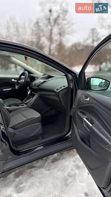 Позашляховик / Кросовер Ford Escape 2013 в Вінниці