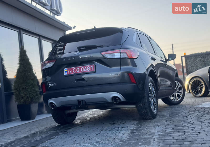 Внедорожник / Кроссовер Ford Escape 2020 в Ивано-Франковске
