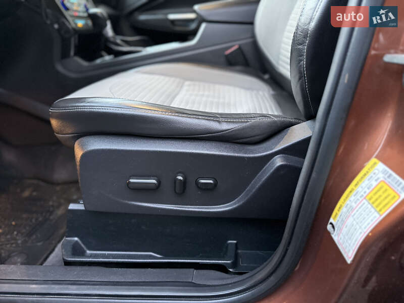 Внедорожник / Кроссовер Ford Escape 2017 в Коломые