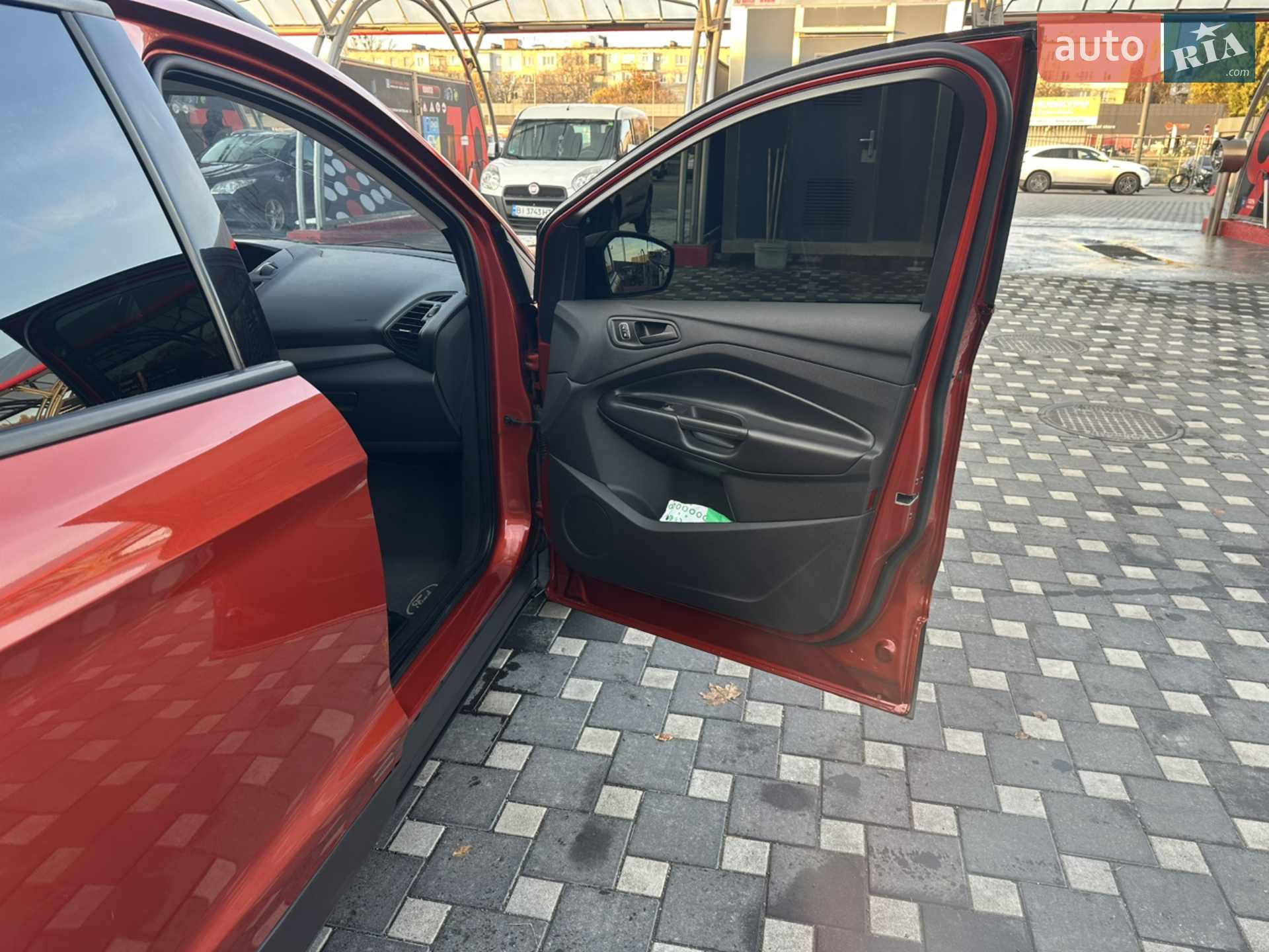 2019 Ford Escape - мініатюра 10