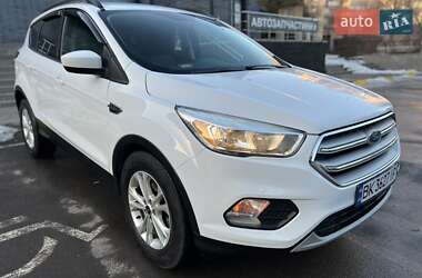 Внедорожник / Кроссовер Ford Escape 2018 в Ровно