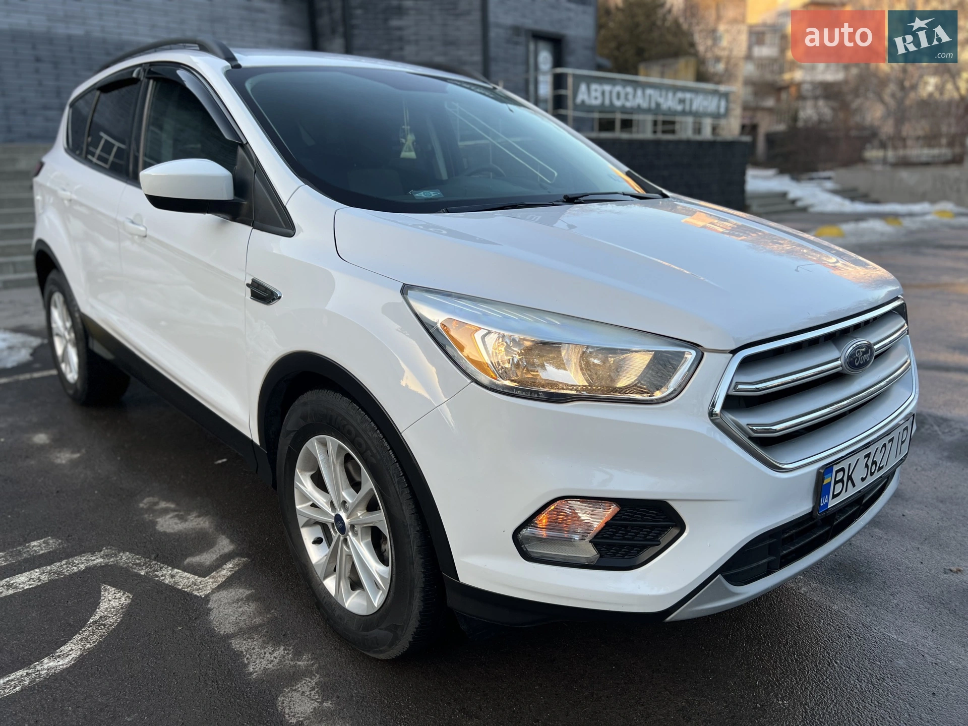 2018 Ford Escape - фото 1