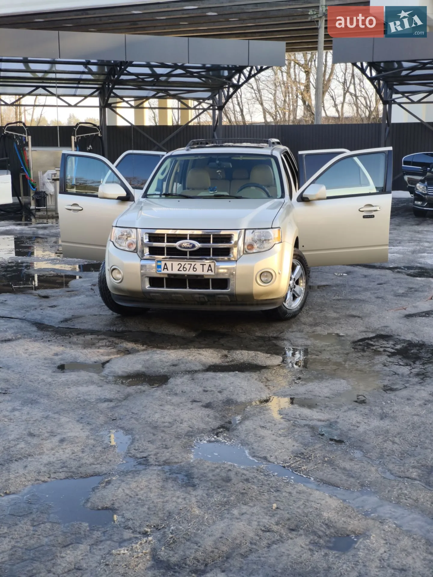 2011 Ford Escape - мініатюра 9