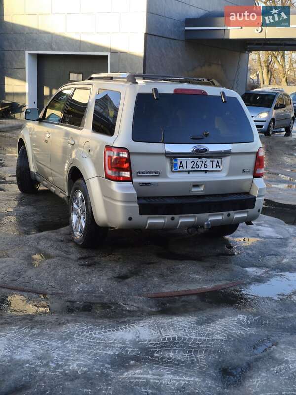Позашляховик / Кросовер Ford Escape 2011 в Броварах