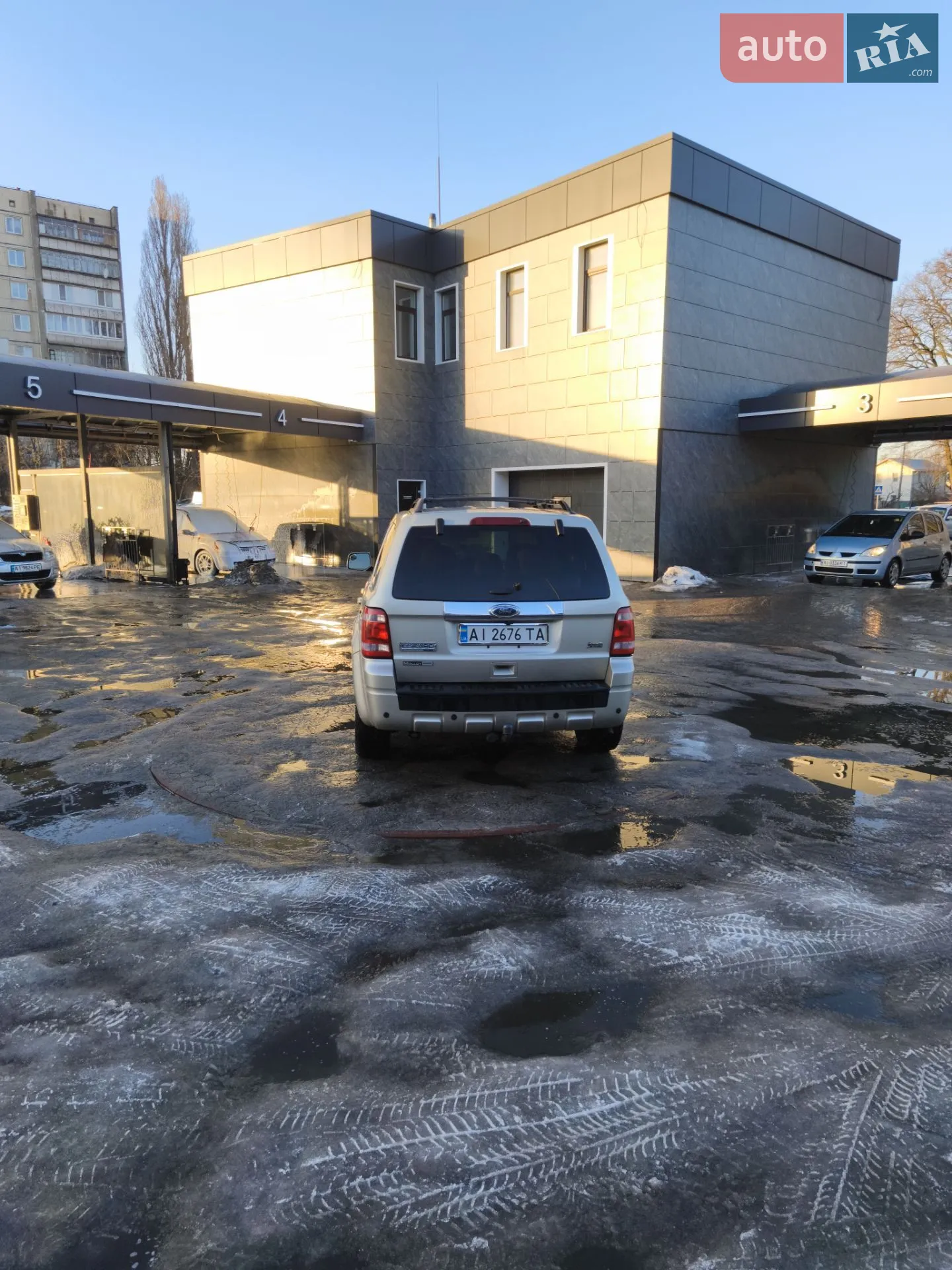 2011 Ford Escape - мініатюра 22
