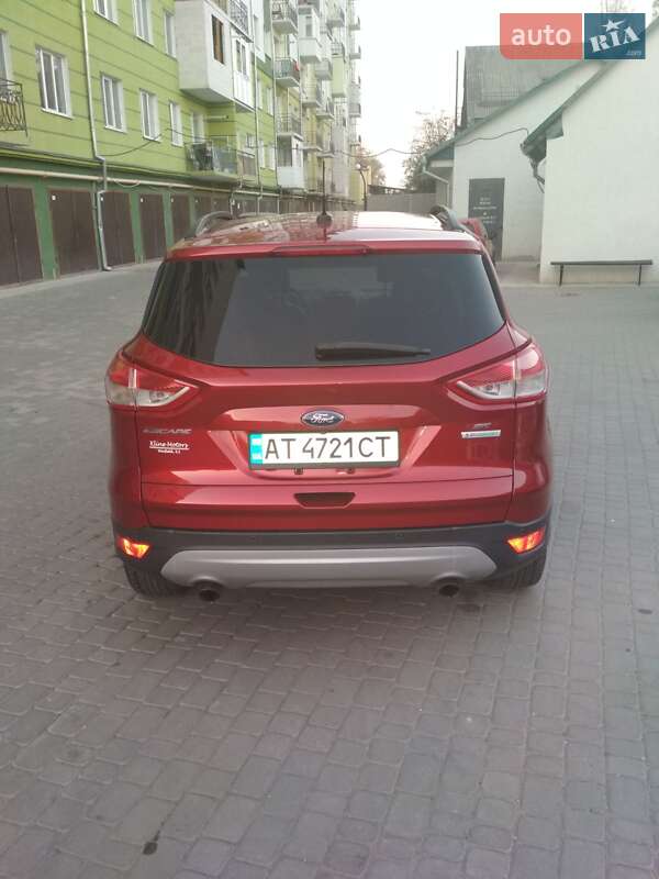 Внедорожник / Кроссовер Ford Escape 2014 в Калуше