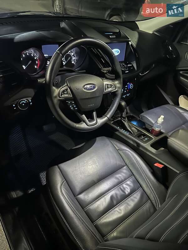 Внедорожник / Кроссовер Ford Escape 2017 в Одессе фото 11 Внедорожник / Кроссовер Ford Escape 2017 в Одессе