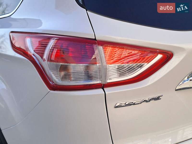 Позашляховик / Кросовер Ford Escape 2012 в Одесі