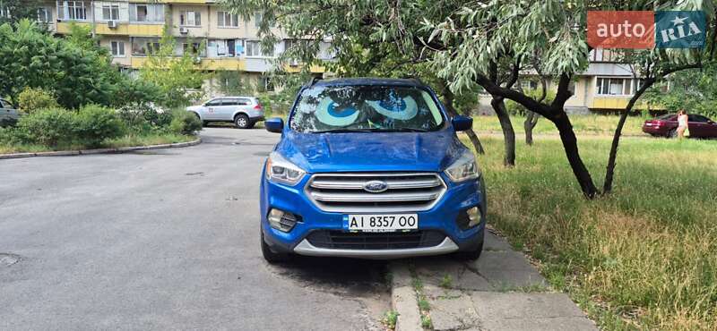 Позашляховик / Кросовер Ford Escape 2016 в Києві фото 18 Позашляховик / Кросовер Ford Escape 2016 в Києві